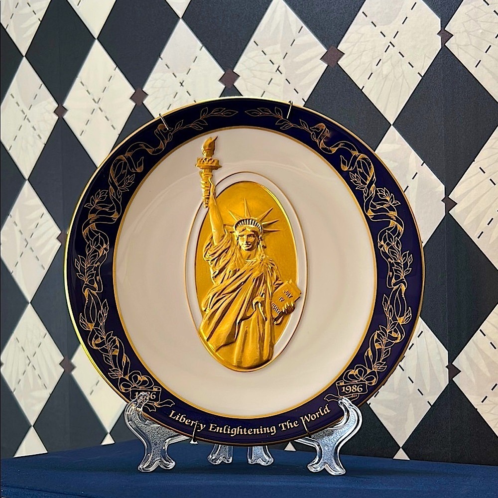 Statue of Liberty Plate 1886–1986 24K Gold Rare Collectible Vintage - Picture 11 of 12